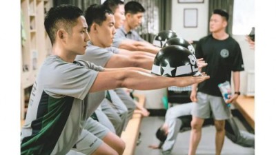 똥냄새 나는것 들키니까 화장실 폭파해